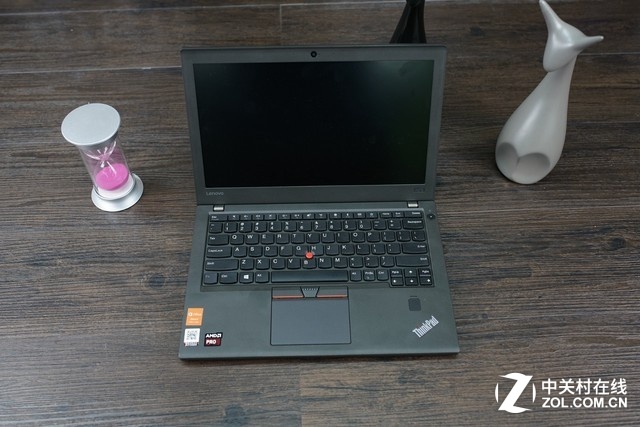 12.5ӢרҵЯ ThinkPad A275ͼ