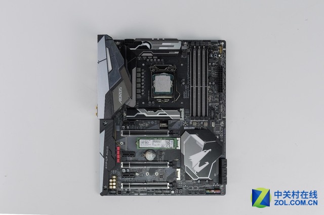 技嘉z370gaming7图片