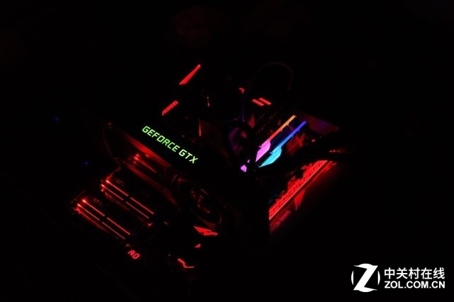 Z370 AORUS Gaming 7߶ͼ