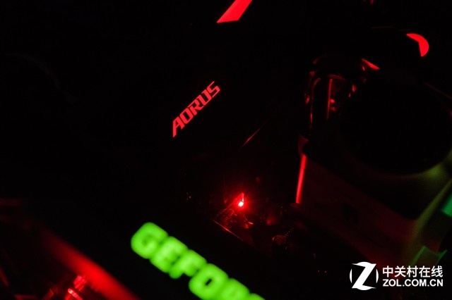 Z370 AORUS Gaming 7߶ͼ