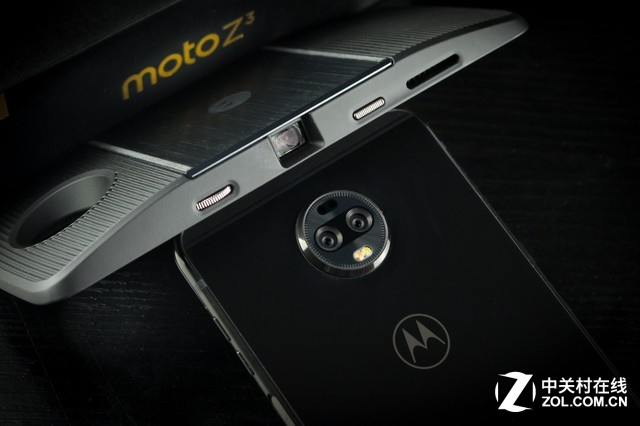 ܹӰ֮ motoZ3ֻͼ