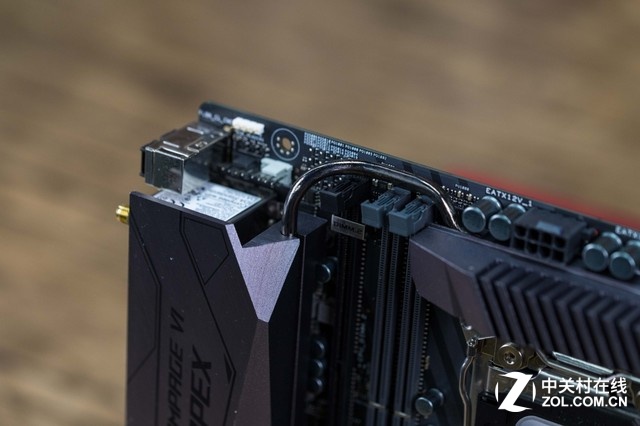 ˶ROG RAMPAGE VI APEX X299ͼ