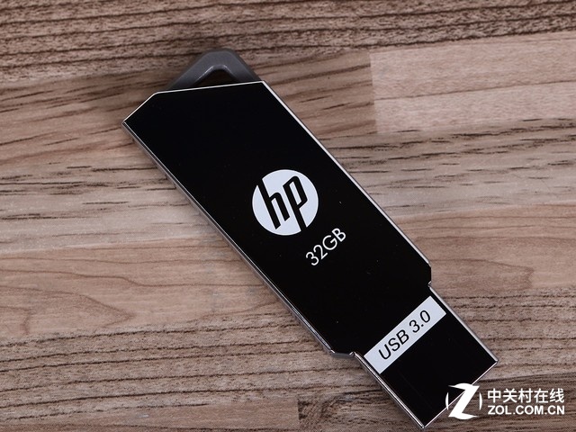 ʵȶ X730W 32GB U̾