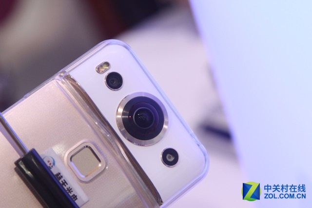 保千里打令d7图赏奢华宝石逼格十足