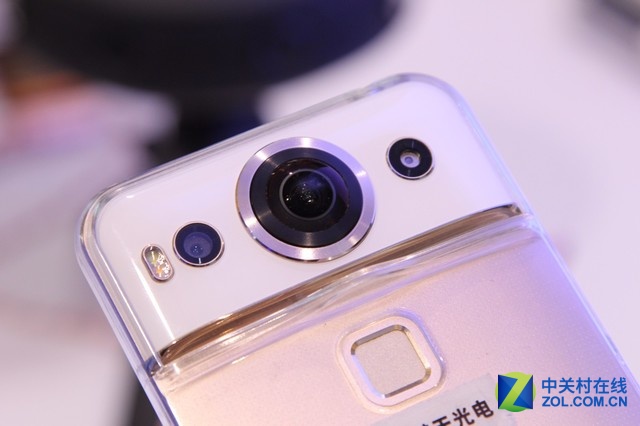 ��ǧ�����D7ͼ�� �ݻ���ʯ�Ƹ�ʮ��