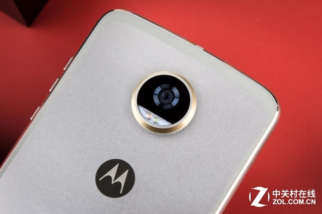 ֵֻ moto z2 playͼ