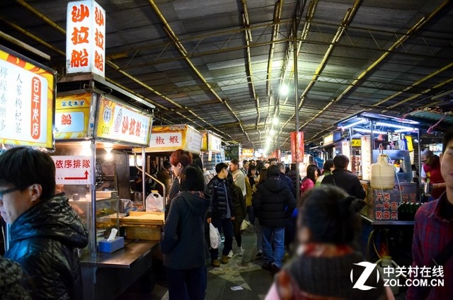 大C游世界 台湾台北宁夏夜市街头景色_数码影像技巧-中关村在线