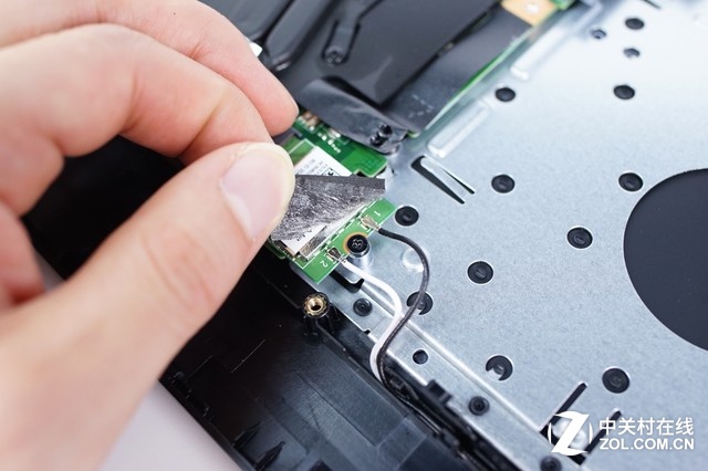 坚如磐石的品质 华硕飞行堡垒fx53拆解图_华硕 fx53vd6300_笔记本新闻