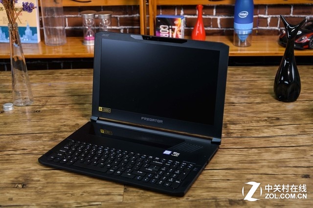 Max Q轻薄典范 宏碁Predator Triton 700图赏