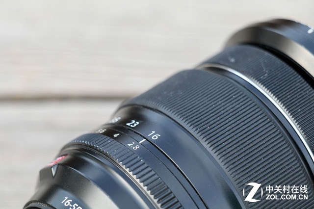 Ȧ佹ͷ ʿ16-55mm F2.8ͼ