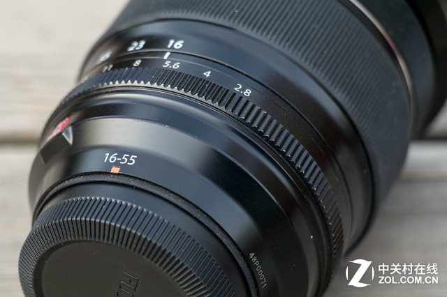 Ȧ佹ͷ ʿ16-55mm F2.8ͼ