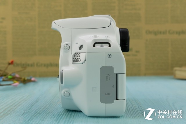 ʱС EOS 200Dʵͼ