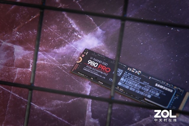 ĿǰǿPCIE4.0̬Ӳ 980PRO PCIE4.0 SSDͼ