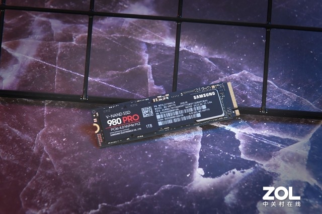 ĿǰǿPCIE4.0̬Ӳ 980PRO PCIE4.0 SSDͼ