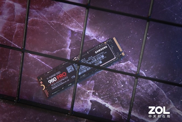ĿǰǿPCIE4.0̬Ӳ 980PRO PCIE4.0 SSDͼ