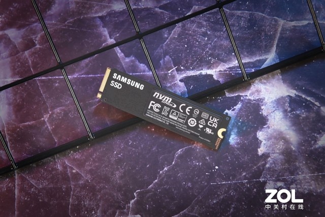 ĿǰǿPCIE4.0̬Ӳ 980PRO PCIE4.0 SSDͼ