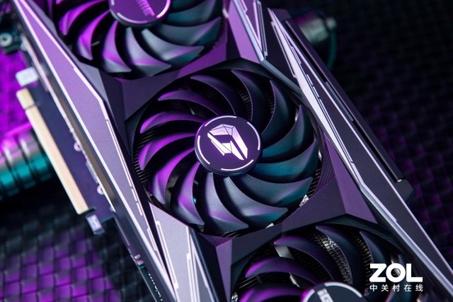 iGame RTX 3080 Ti Vulcan图赏 赛博朋克美学