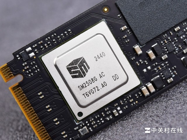 άX570 PRO4TB PCIe5.0̬Ӳ