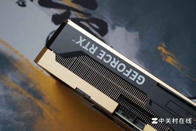 iGame RTX 4070 SUPERɽԿͼ