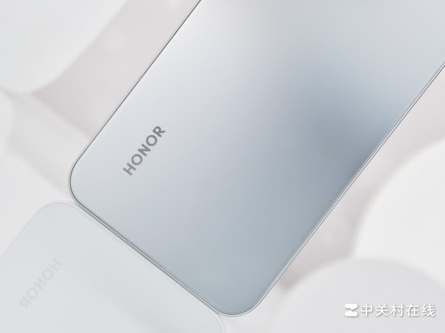 �Ⱥÿ��ֺ��� ��ҫ400 Pro�»�ͼ��