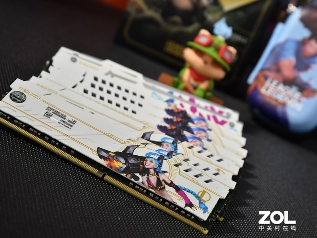 ȫʿ١ӢˡDDR4ڴ