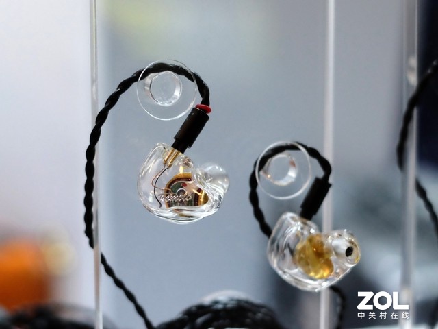 ZHiFi᡿Softearsչ̨Ʒһ