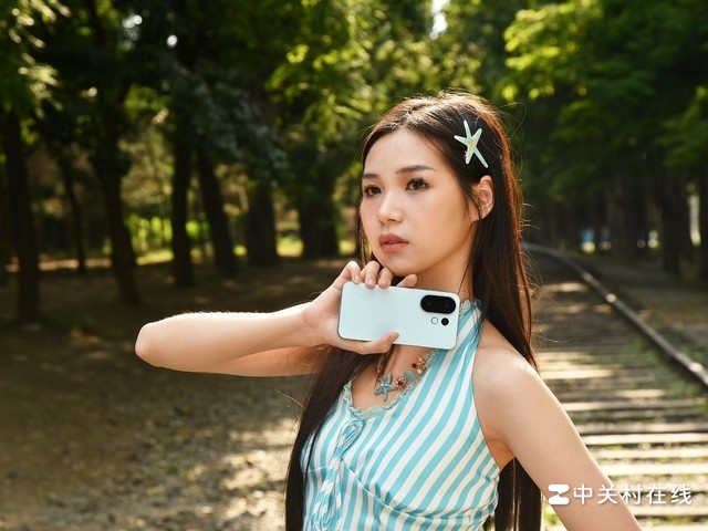 �������ն�Ͱ� vivo S30ϵ��ģ����ͼ��