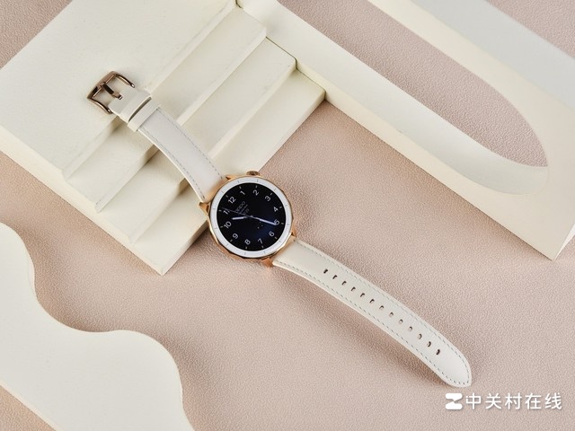 超精致的小金表 OPPO Watch X2 Mini图赏