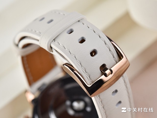 超精致的小金表 OPPO Watch X2 Mini图赏