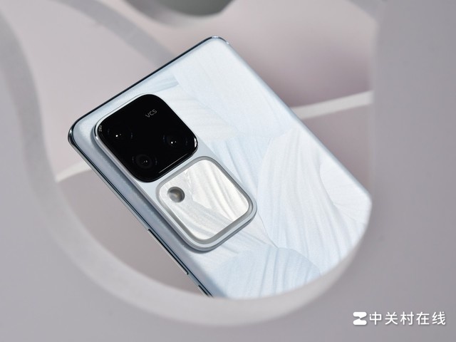 ƽǧ vivo S18 Pro ͼ