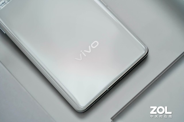 ɫˡ vivo X90ɫͼ