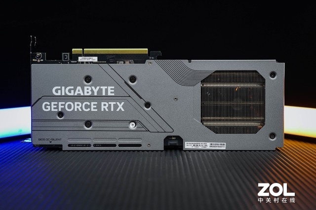 RTX 4060ħӥͼ µ侲ɢ