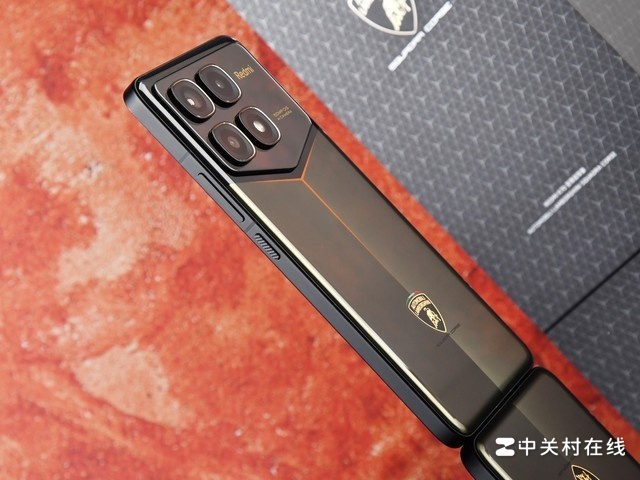 Redmi K70ھͼͣ콢ʸUltra