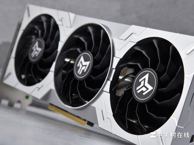 ӰRTX 4070 Ti SUPERʦͼ ħ Ӳʵ