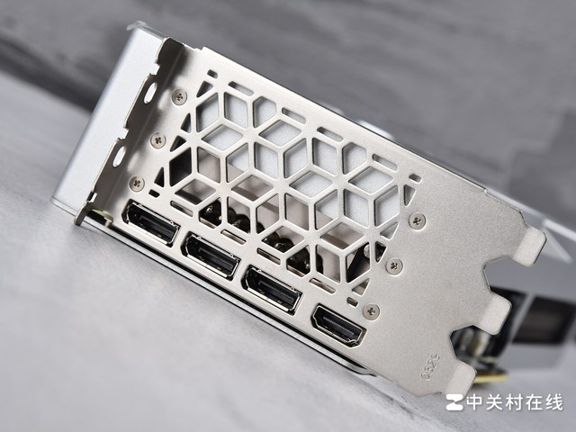 ӰRTX 4070 Ti SUPERʦͼ ħ Ӳʵ
