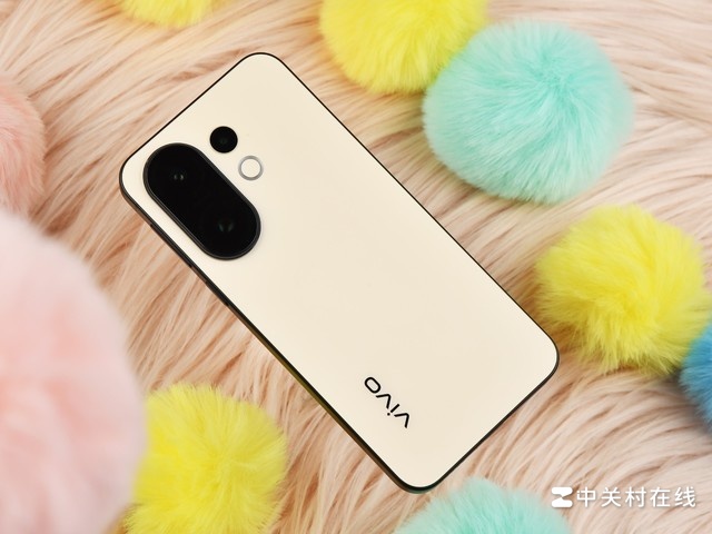 vivo S30 Pro mini图赏 多彩小直屏,手感颜值都出色