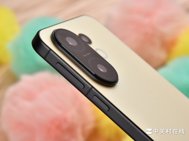 vivo S30 Pro mini图赏 多彩小直屏,手感颜值都出色