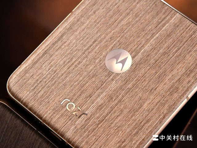 moto razr 60 Ultra�»�ͼ�ͣ��²��ʺ��ָ�