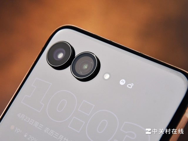 moto razr 60 Ultra�»�ͼ�ͣ��²��ʺ��ָ�