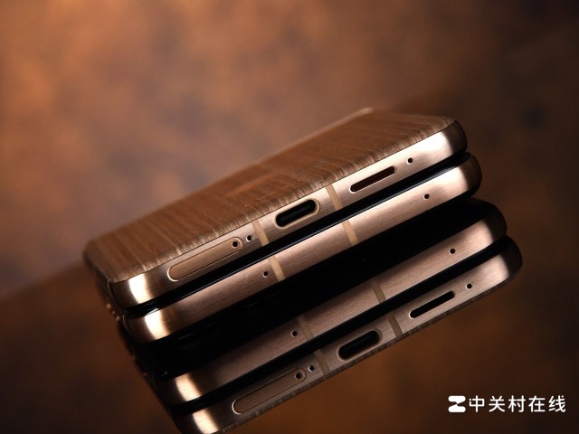 moto razr 60 Ultra�»�ͼ�ͣ��²��ʺ��ָ�