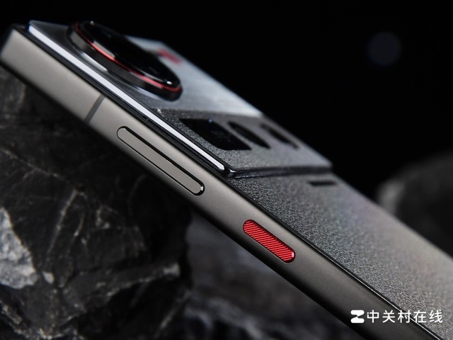 Ŭ����Z70S Ultra ��Ӱʦ��ͼ�� �¾����� Ӳ�����