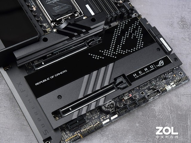 ѹ7950X ˶ROG  CROSSHAIR  X670E HEROͼ