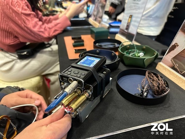 9Ԫ콢HiFiZETA