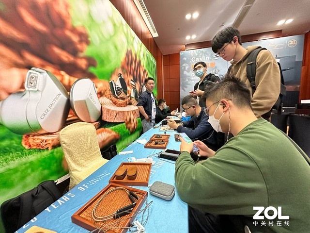 ڰ˽ݶչƣDUNUչ̨Ʒֱ