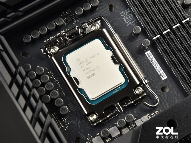 英特尔发布酷睿第14代处理器实拍美图