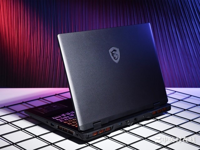 ʵ���羺 Խ������ RTX5060���� ΢����Ӱ16������2025ͼ��