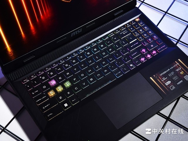 ʵ���羺 Խ������ RTX5060���� ΢����Ӱ16������2025ͼ��