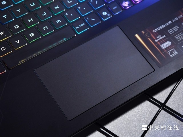 ʵ���羺 Խ������ RTX5060���� ΢����Ӱ16������2025ͼ��