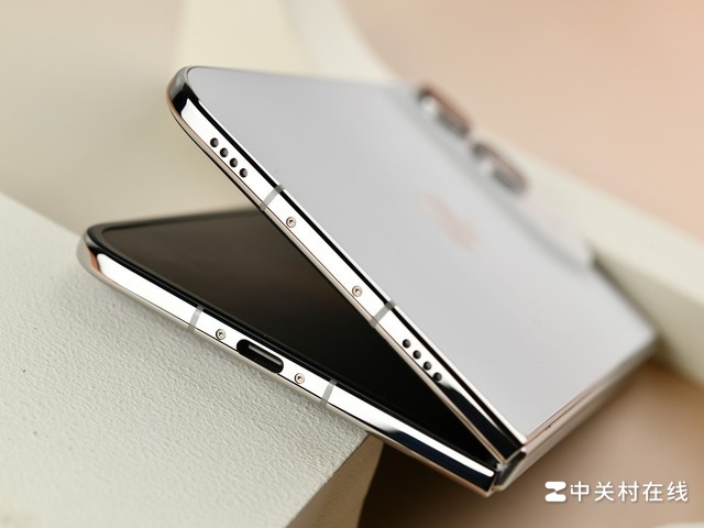 iPhone Duo ����ͼ�ͣ�ƻ����һ���۵�����������