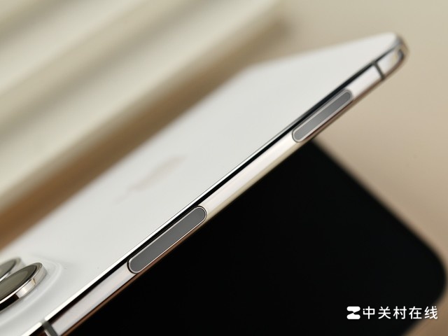 iPhone Duo ����ͼ�ͣ�ƻ����һ���۵�����������